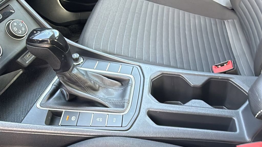 Used 2023 Volkswagen Jetta S FWD image 37
