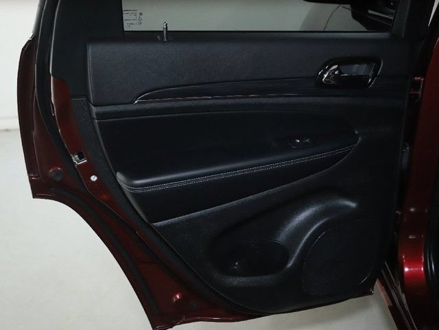 Used 2021 Jeep Grand Cherokee Limited w/ Quick Order Package 28K 80th AWD/4WD image 13