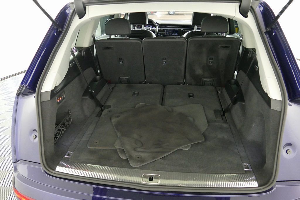 Used 2023 Audi Q7 2.0T Premium w/ Convenience Package image 31