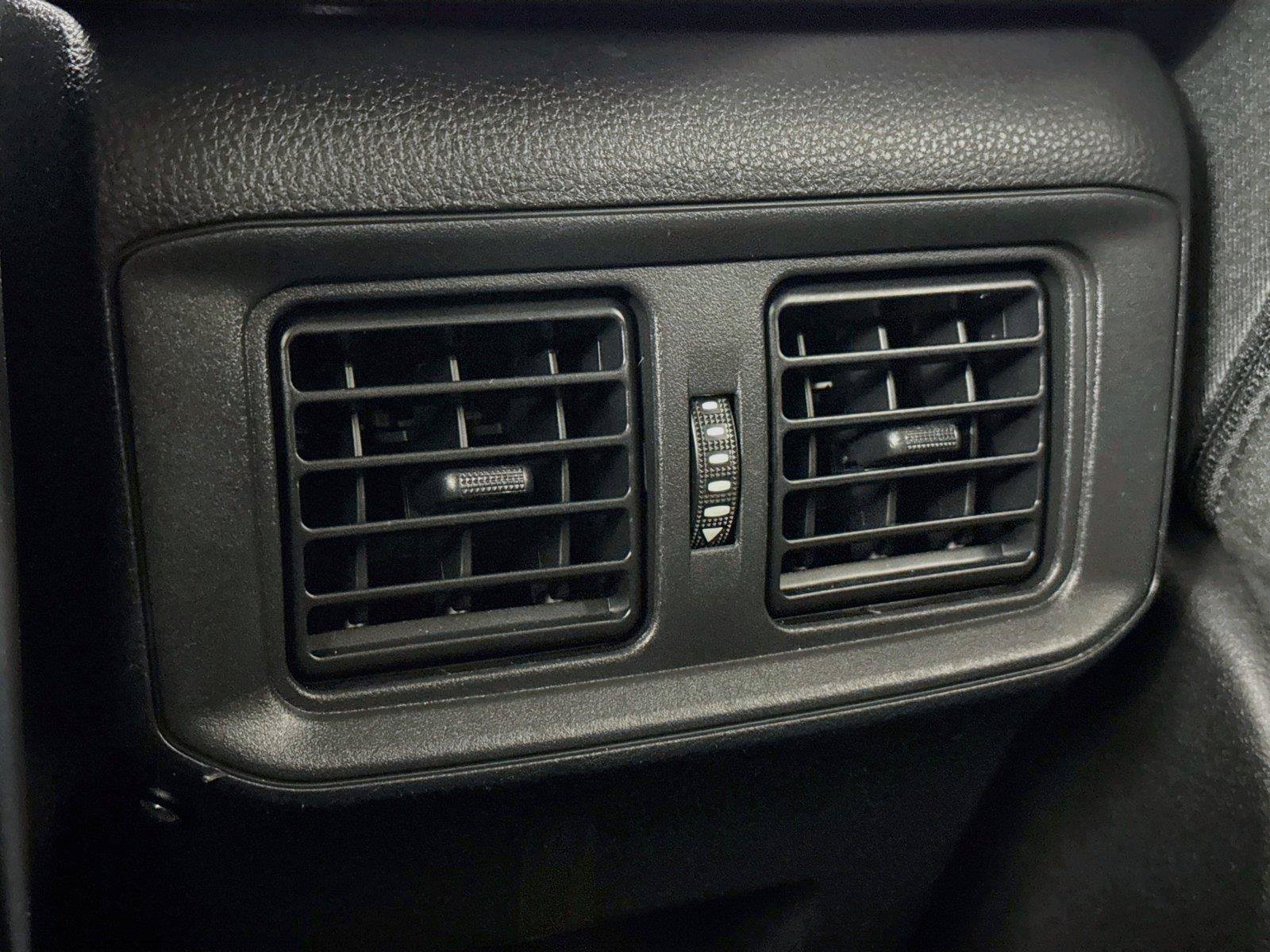Used 2023 Toyota RAV4 LE FWD image 32