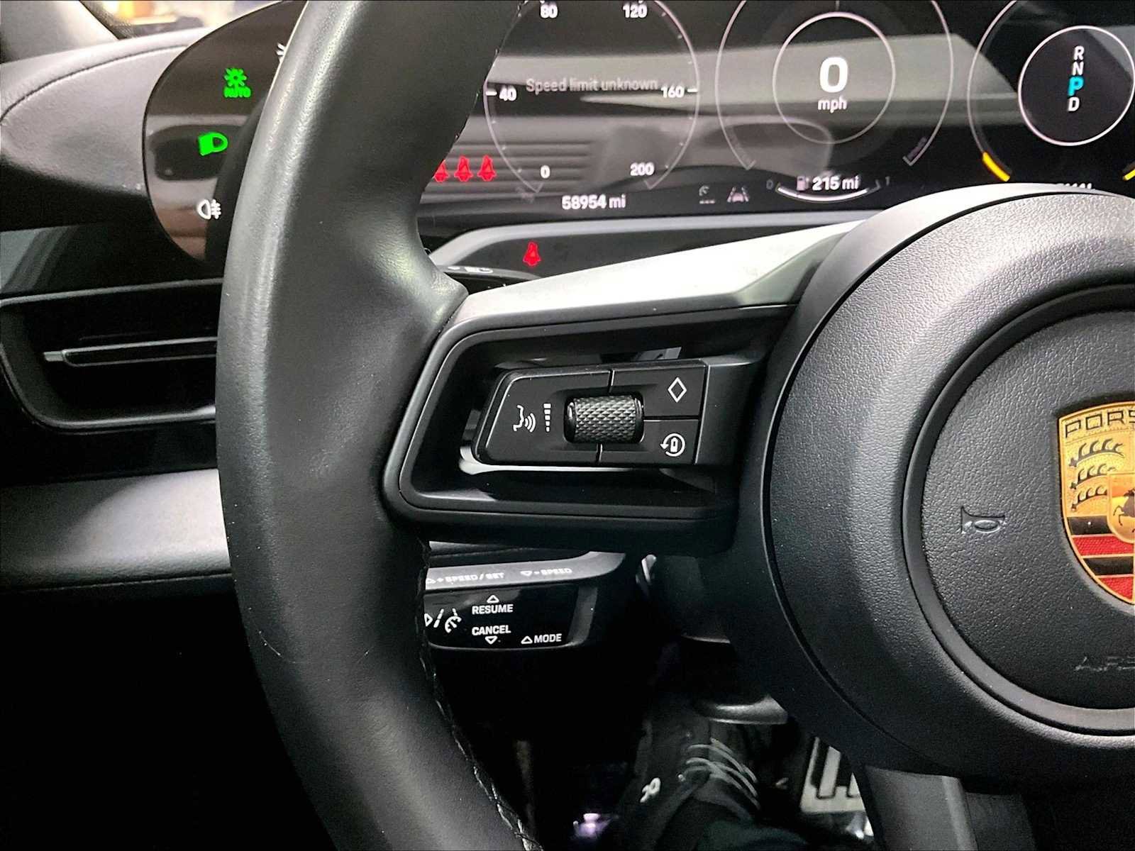 Used 2022 Porsche Taycan image 22