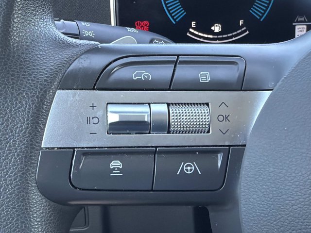 Used 2025 Hyundai Sonata SEL FWD image 27