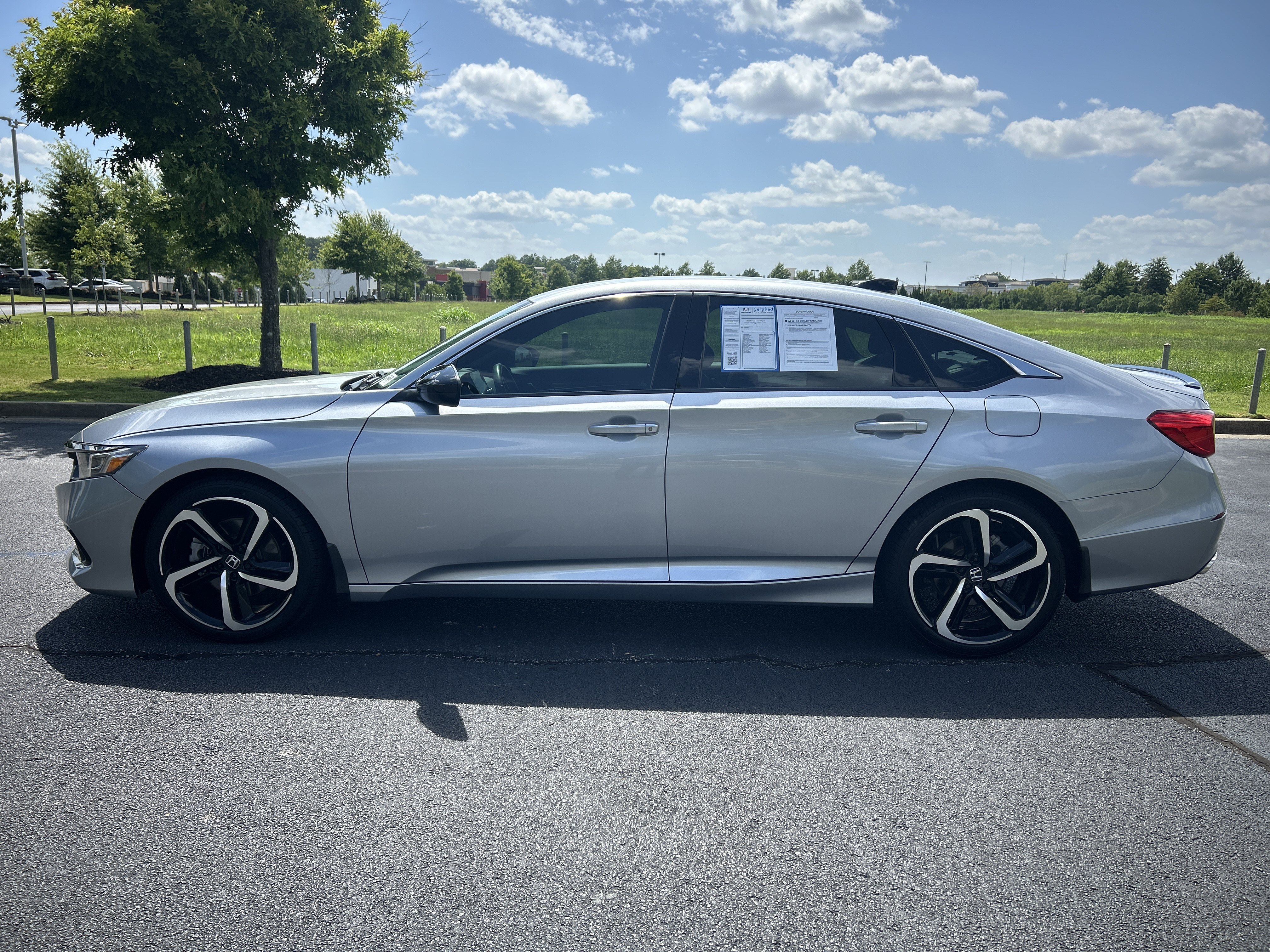 Used 2021 Honda Accord Sport image 6