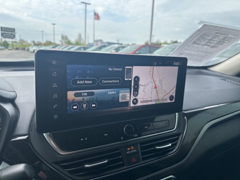 Used 2023 Nissan Altima 2.5 SR w/ SR Premium Package image 21