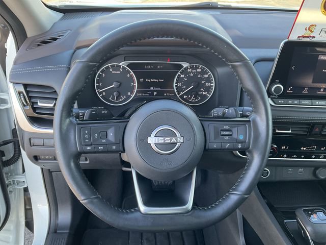 Used 2023 Nissan Rogue SV w/ SV Premium Package image 19