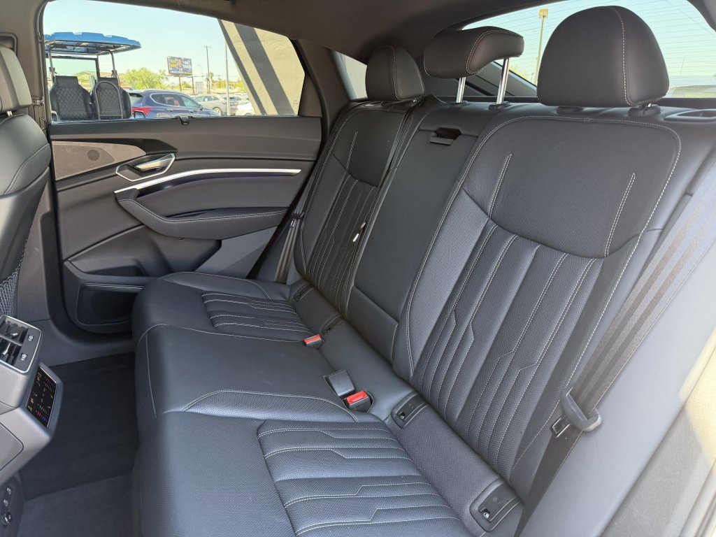 Used 2024 Audi Q8 e-tron Prestige w/ Prestige Package AWD/4WD image 40