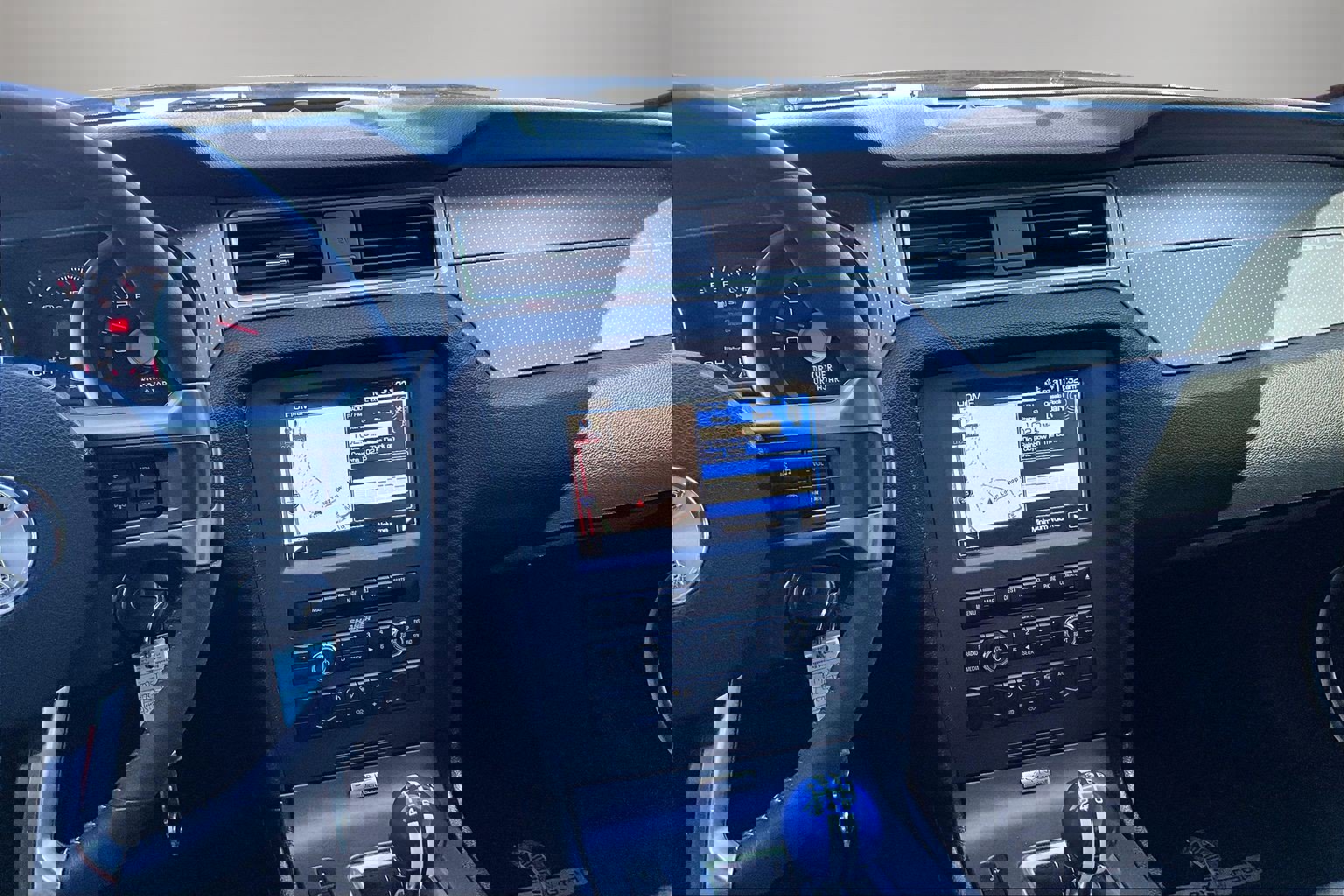 Used 2012 Ford Mustang Shelby GT500 w/ Electronics Pkg image 9