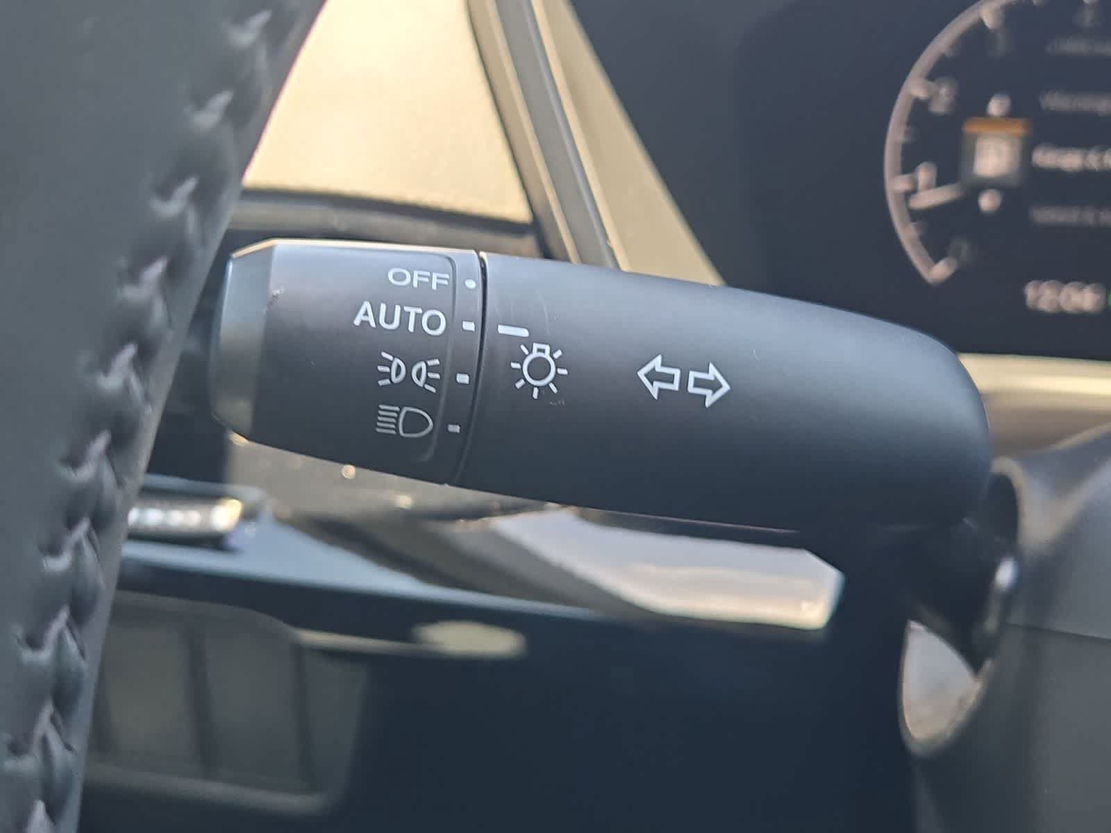 Used 2025 Honda CR-V EX-L image 28