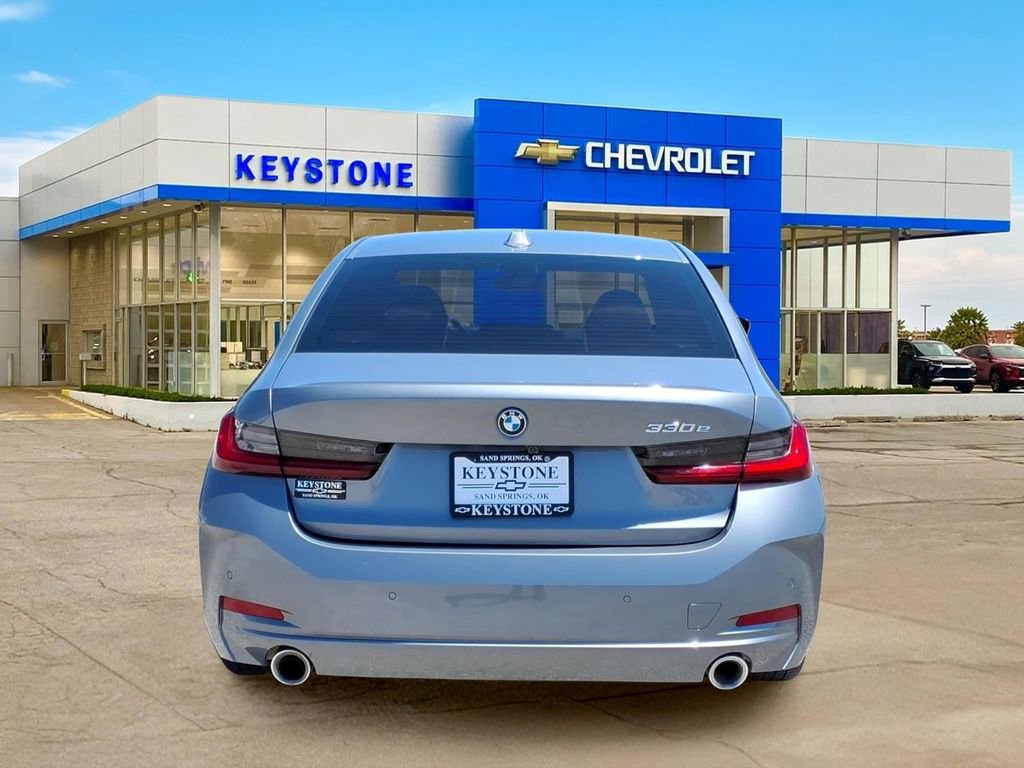 Used 2023 BMW 330e w/ Premium Package RWD image 6