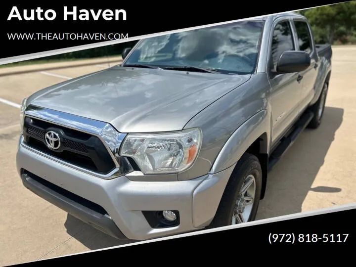 Used 2014 Toyota Tacoma PreRunner w/ SR5 Package RWD image 23
