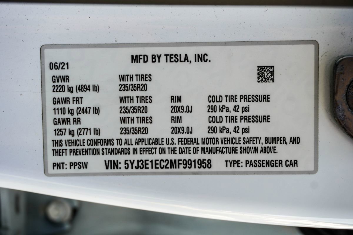 Used 2021 Tesla Model 3 Performance image 36