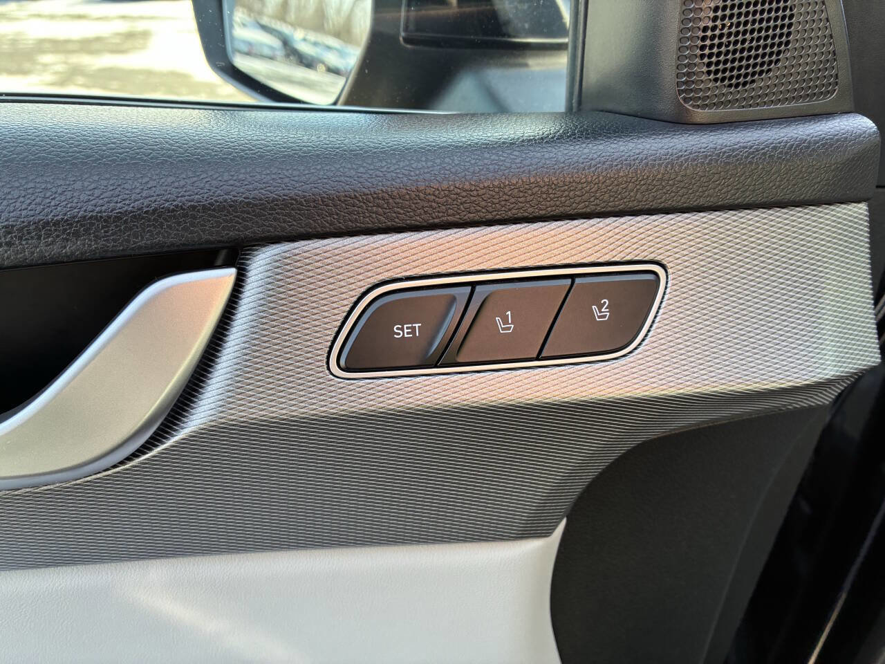 Used 2021 Hyundai Palisade SEL w/ Premium Package image 21