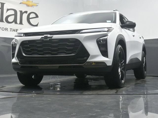 New 2025 Chevrolet Trax ACTIV w/ Sunroof Package image 34