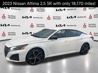 Used 2023 Nissan Altima 2.5 SR FWD image 1
