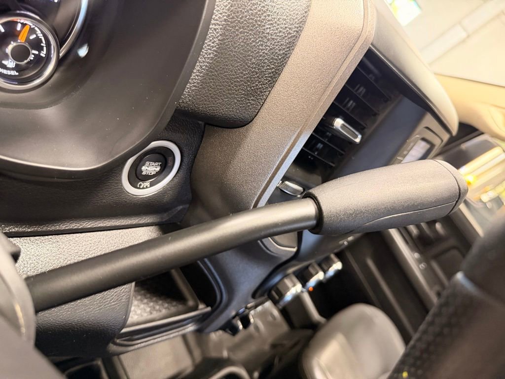 Used 2020 RAM 3500 Tradesman w/ Chrome Appearance Group AWD/4WD image 27