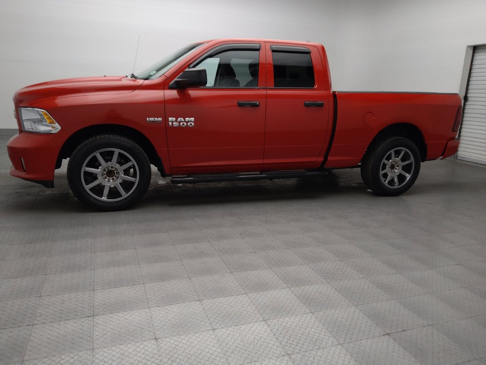 Used 2014 RAM 1500 Express RWD image 2