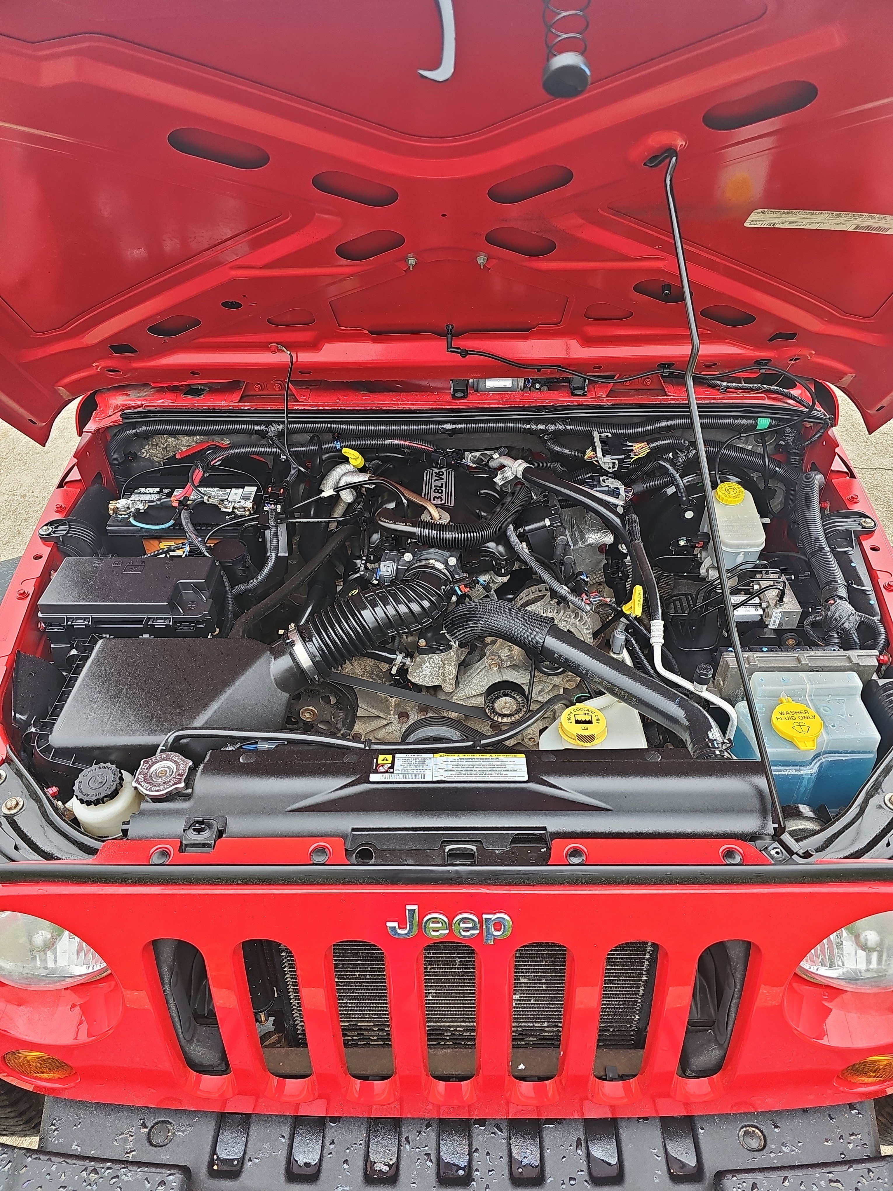 Used 2011 Jeep Wrangler Sport AWD/4WD image 28