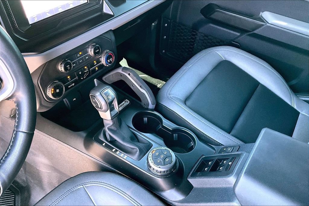 Used 2023 Ford Bronco Big Bend w/ Sasquatch Package AWD/4WD image 17