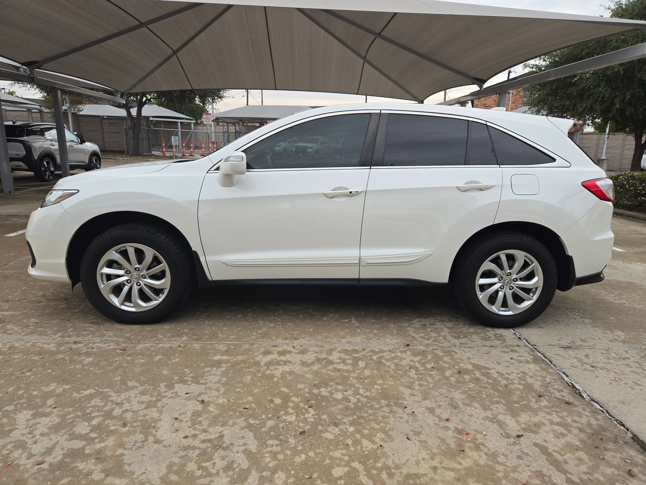 Used 2018 Acura RDX FWD w/ Technology Package image 4