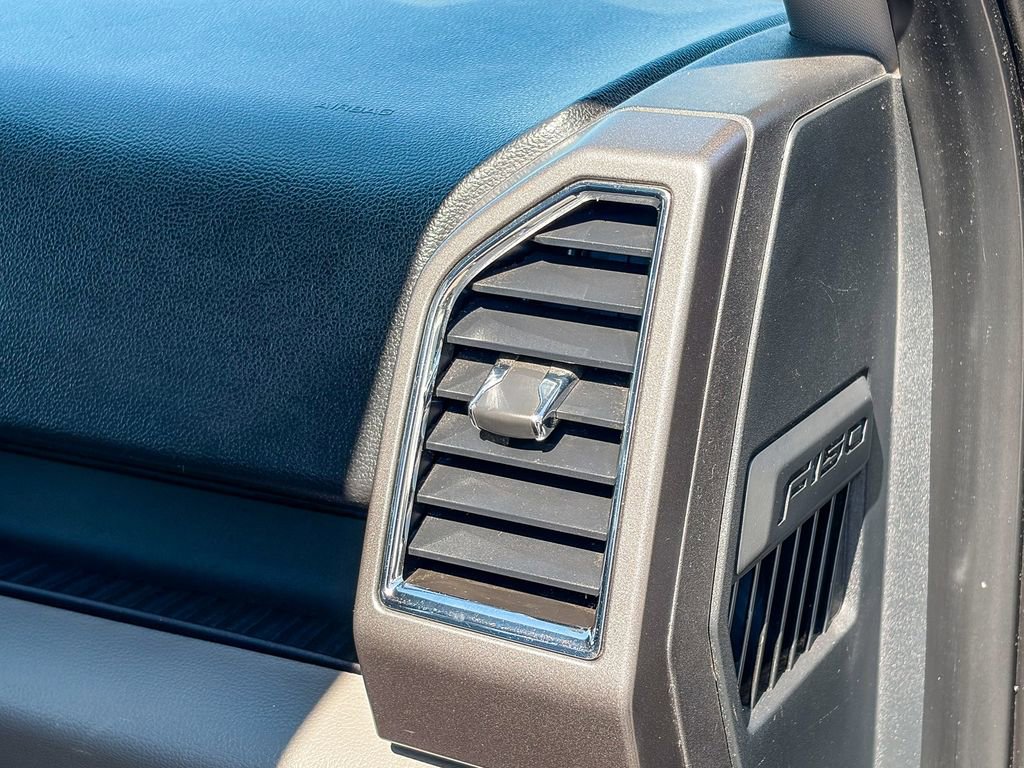 Used 2015 Ford F150 XLT w/ Equipment Group 302A Luxury image 41