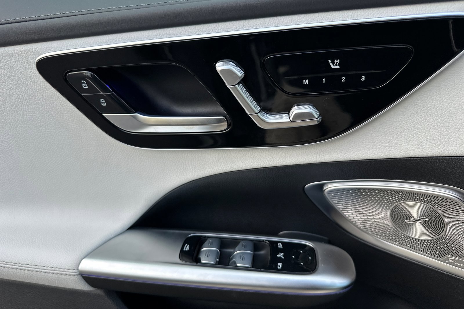 New 2025 Mercedes-Benz C 300 Sedan image 11