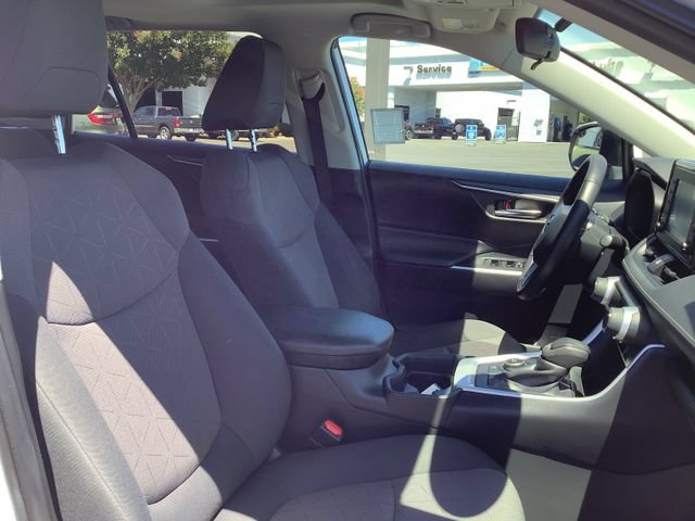 Used 2019 Toyota RAV4 XLE w/ Convenience Package AWD/4WD image 37