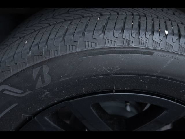 Used 2024 Chevrolet Silverado 1500 RST w/ LPO, Dark Essentials Package RWD image 29