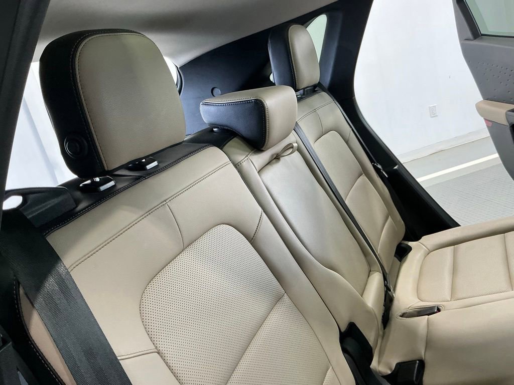Used 2020 Ford Escape SEL FWD image 15