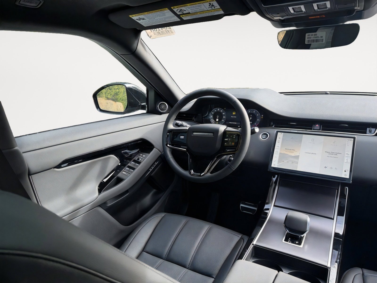 New 2026 Land Rover Range Rover Evoque Dynamic SE image 8