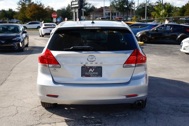 Used 2012 Toyota Venza XLE image 11