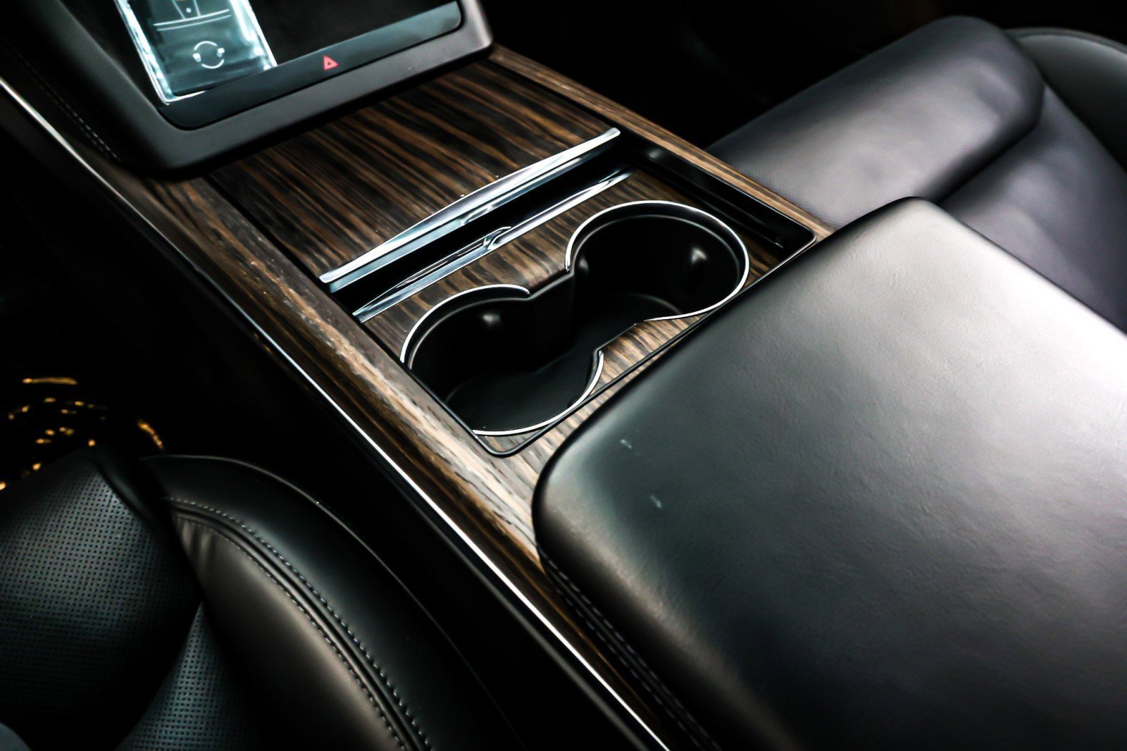 Used 2022 Tesla Model X AWD/4WD image 5