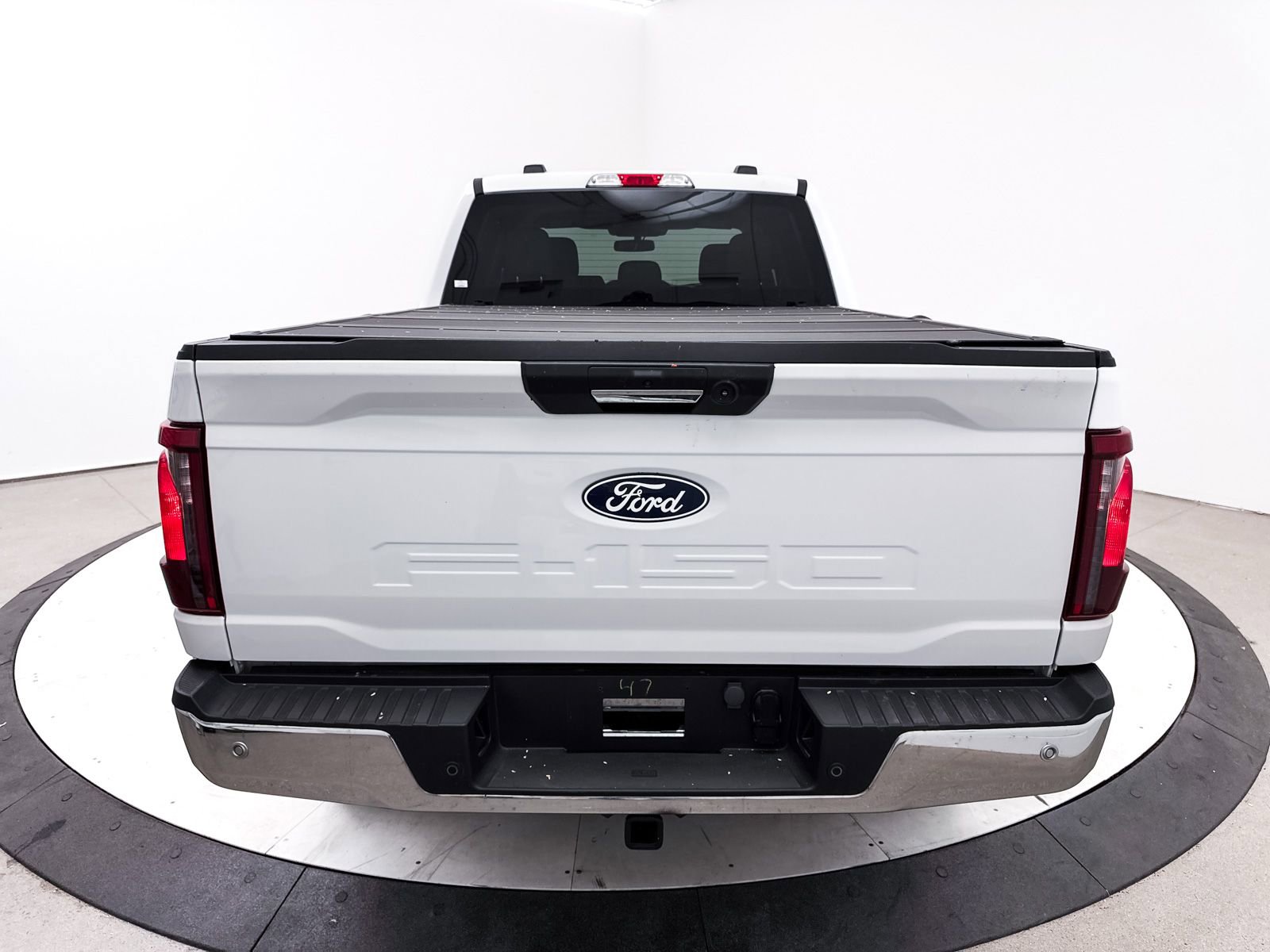 Used 2024 Ford F150 XLT w/ FX4 Off-Road Package image 16