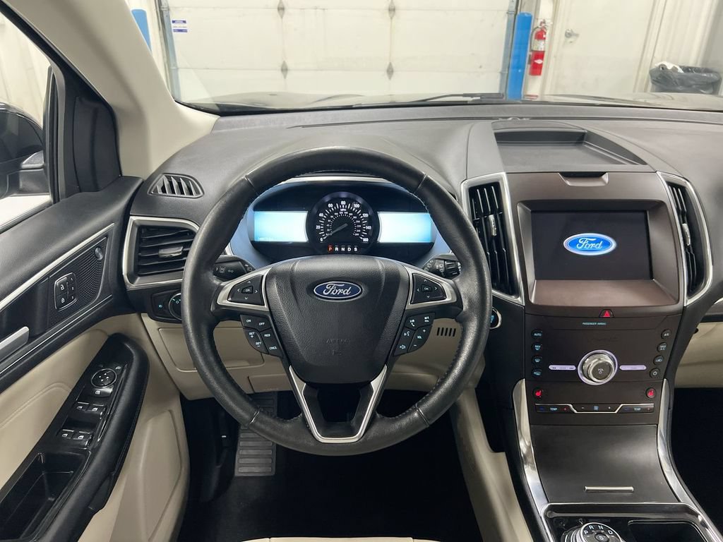 Used 2020 Ford Edge Titanium w/ Cargo Accessory Package FWD image 11