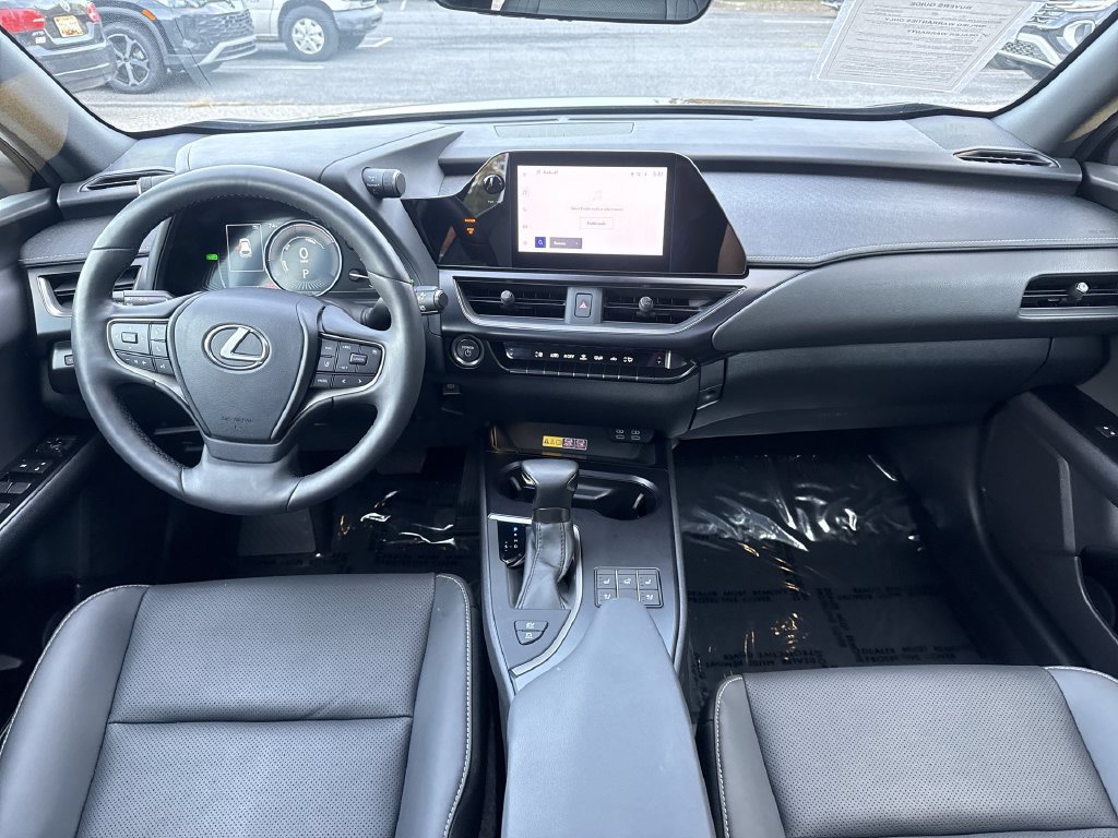 Used 2023 Lexus UX 250h AWD w/ Premium Package image 23