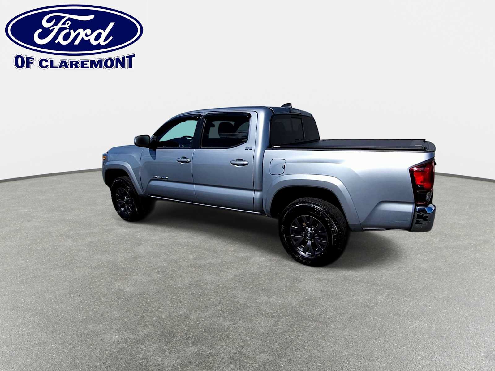 Used 2021 Toyota Tacoma SR5 AWD/4WD image 6