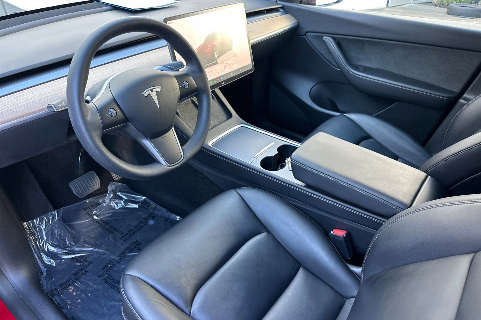 Used 2022 Tesla Model Y Long Range image 9