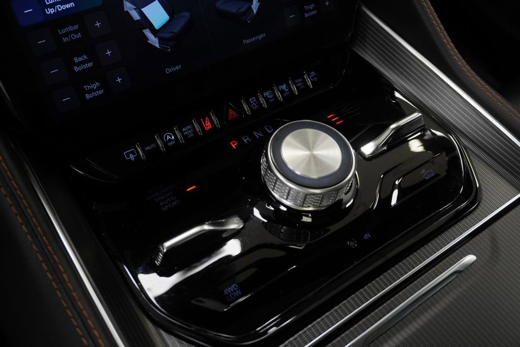 Certified 2025 Jeep Grand Wagoneer L Series III w/ Quick Order Packagew 28T image 40