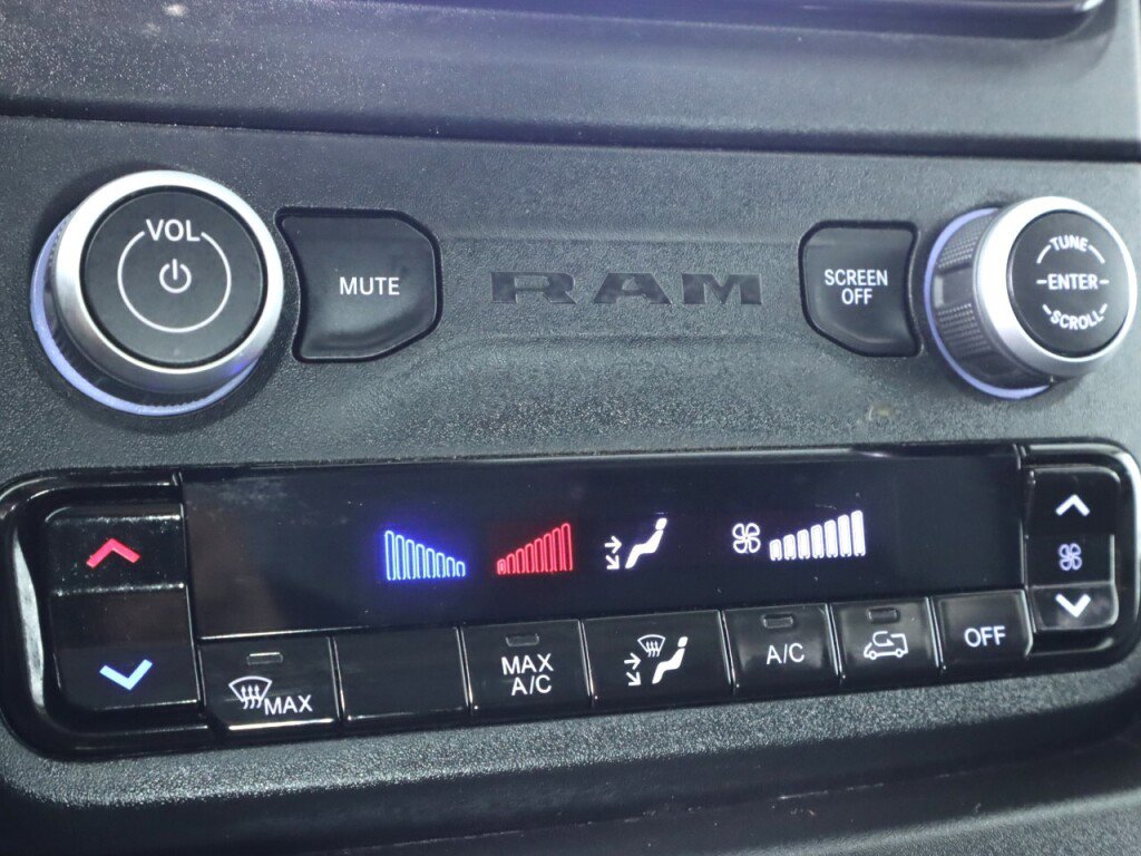 Used 2023 RAM ProMaster 2500 image 23