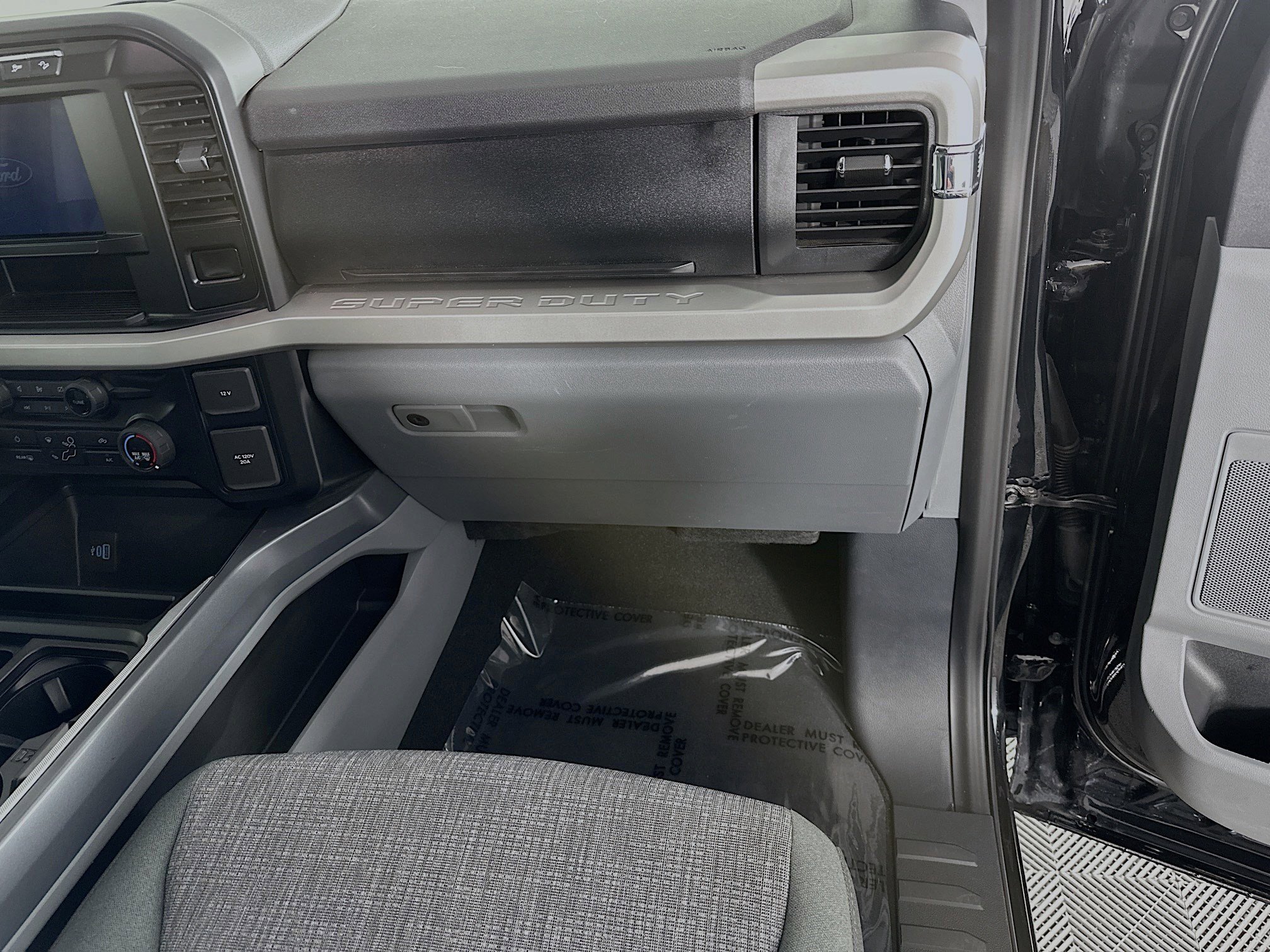 Used 2024 Ford F350 XLT w/ 360-Degree Camera Package image 33