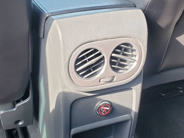 Used 2017 Volkswagen Tiguan Wolfsburg Edition image 27