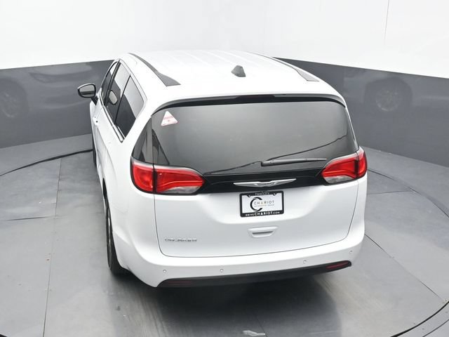 New 2025 Chrysler Voyager LX FWD image 48