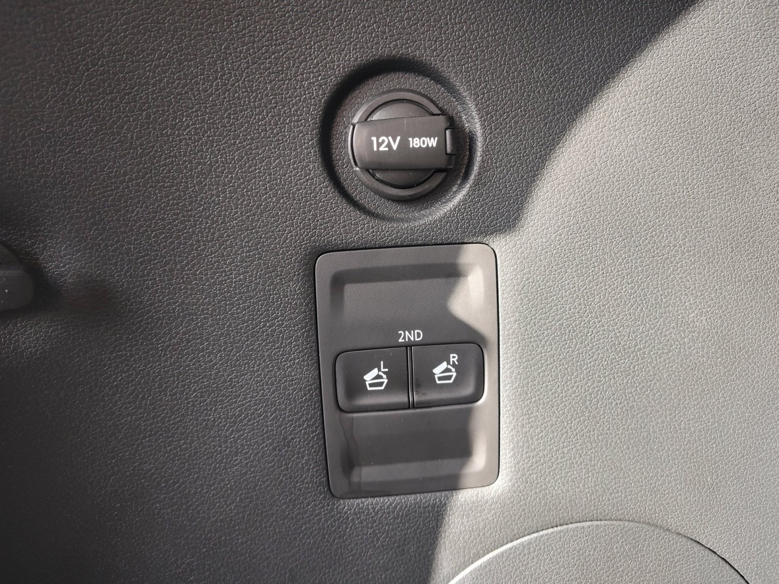 Used 2024 Hyundai Palisade SEL FWD image 34