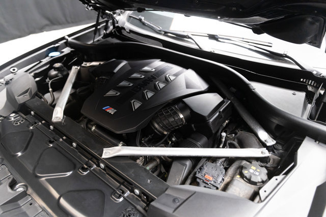 Used 2024 BMW X7 M60i w/ Executive Package image 43