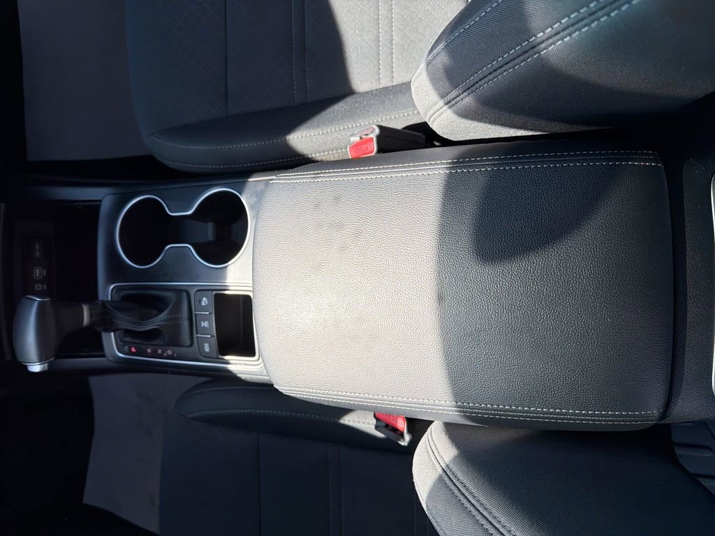 Used 2020 Kia Sorento S image 33