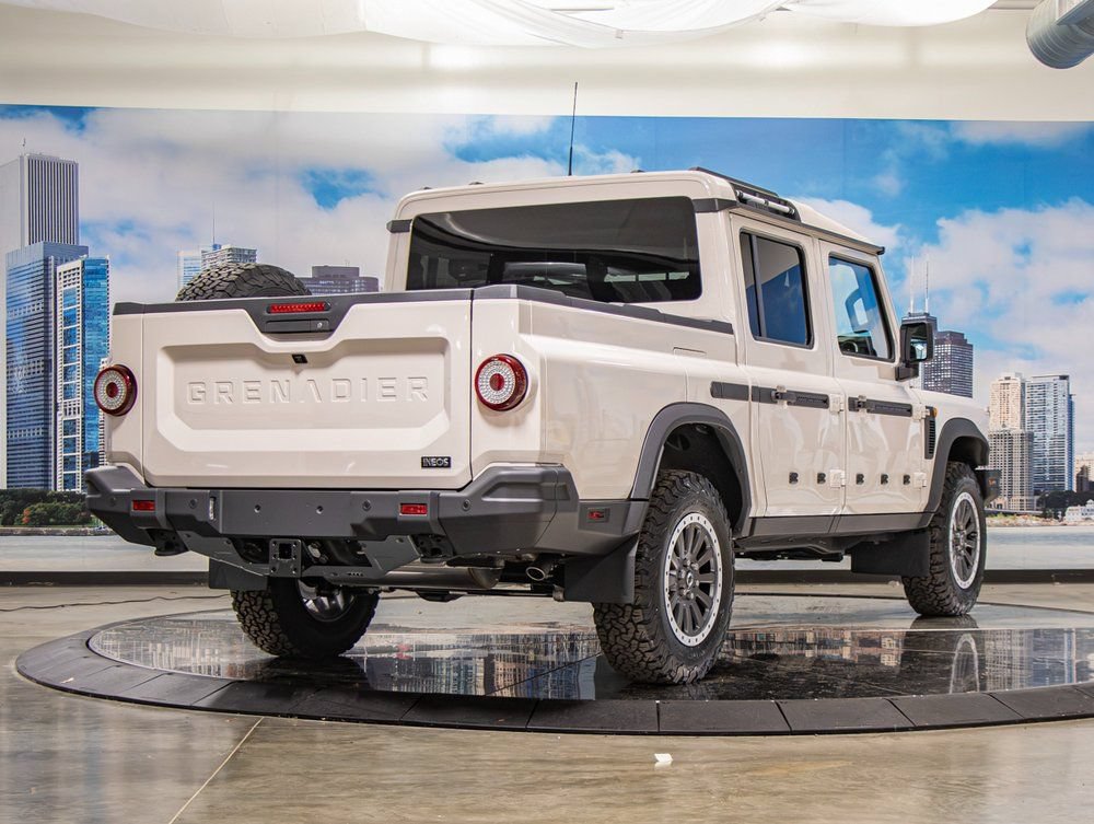New 2025 INEOS Grenadier Quartermaster AWD/4WD image 8