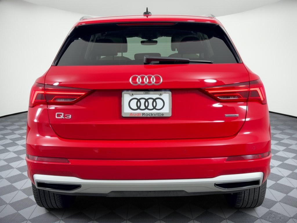 Used 2022 Audi Q3 2.0T Premium Plus AWD/4WD image 11