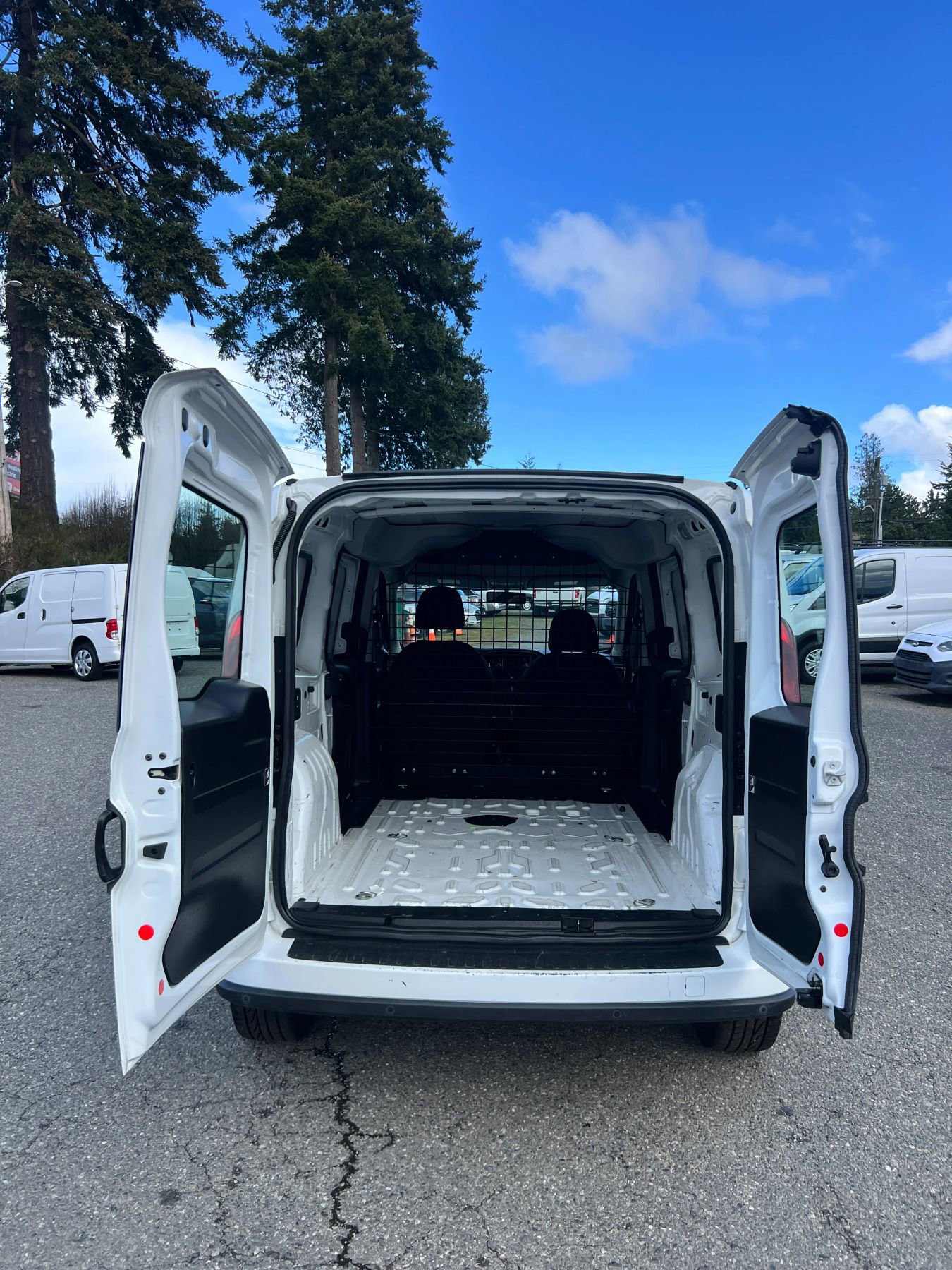 Used 2022 RAM ProMaster City Wagon image 18