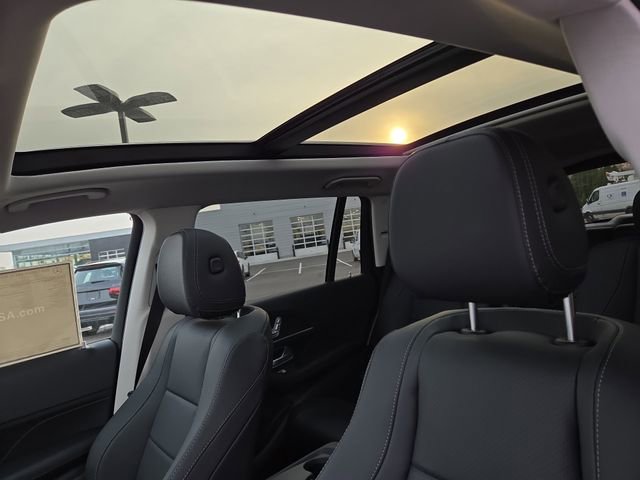 New 2026 Mercedes-Benz GLS 450 4MATIC image 29