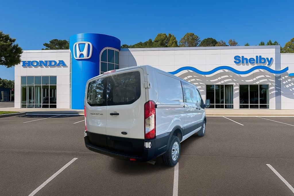 Used 2024 Ford Transit 250 Low Roof w/ Exterior Upgrade Package image 8