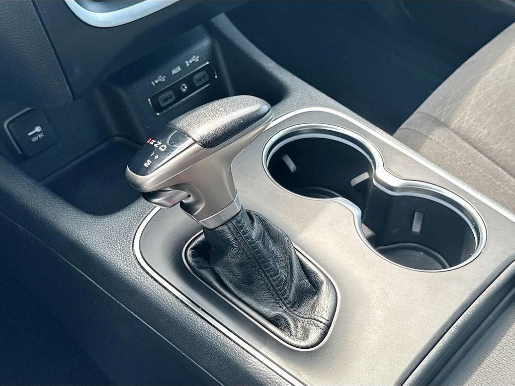 Used 2020 Dodge Durango SXT AWD/4WD image 16